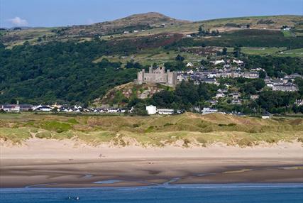 Harlech town & castle