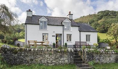 Brynglas Cottage