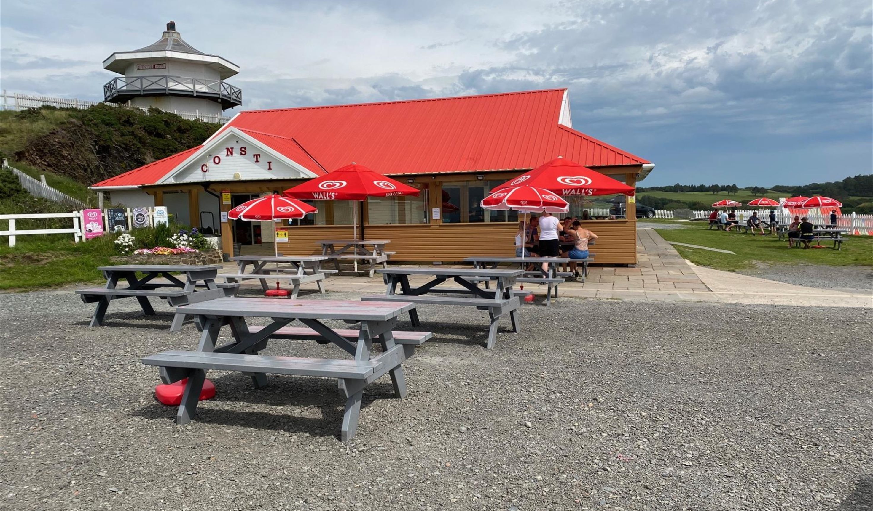 Y Consti Restaurant
