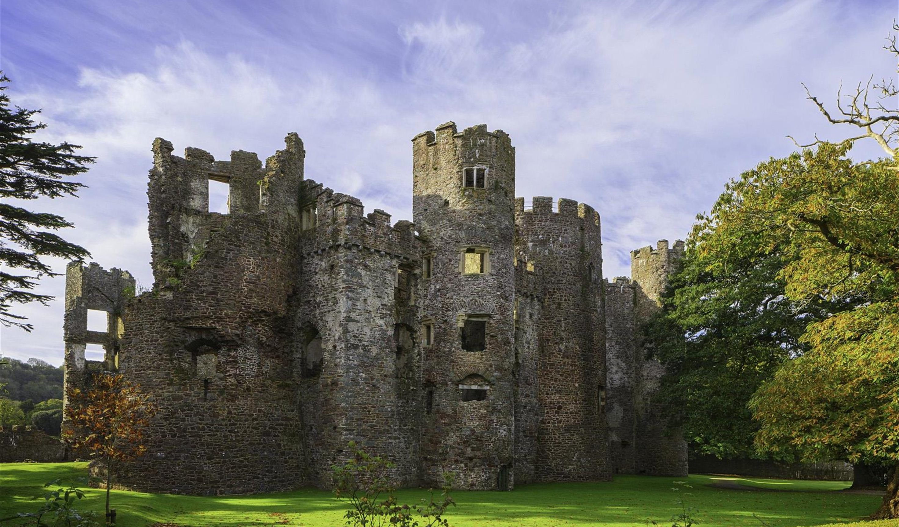 Laugharne Castle (Cadw)