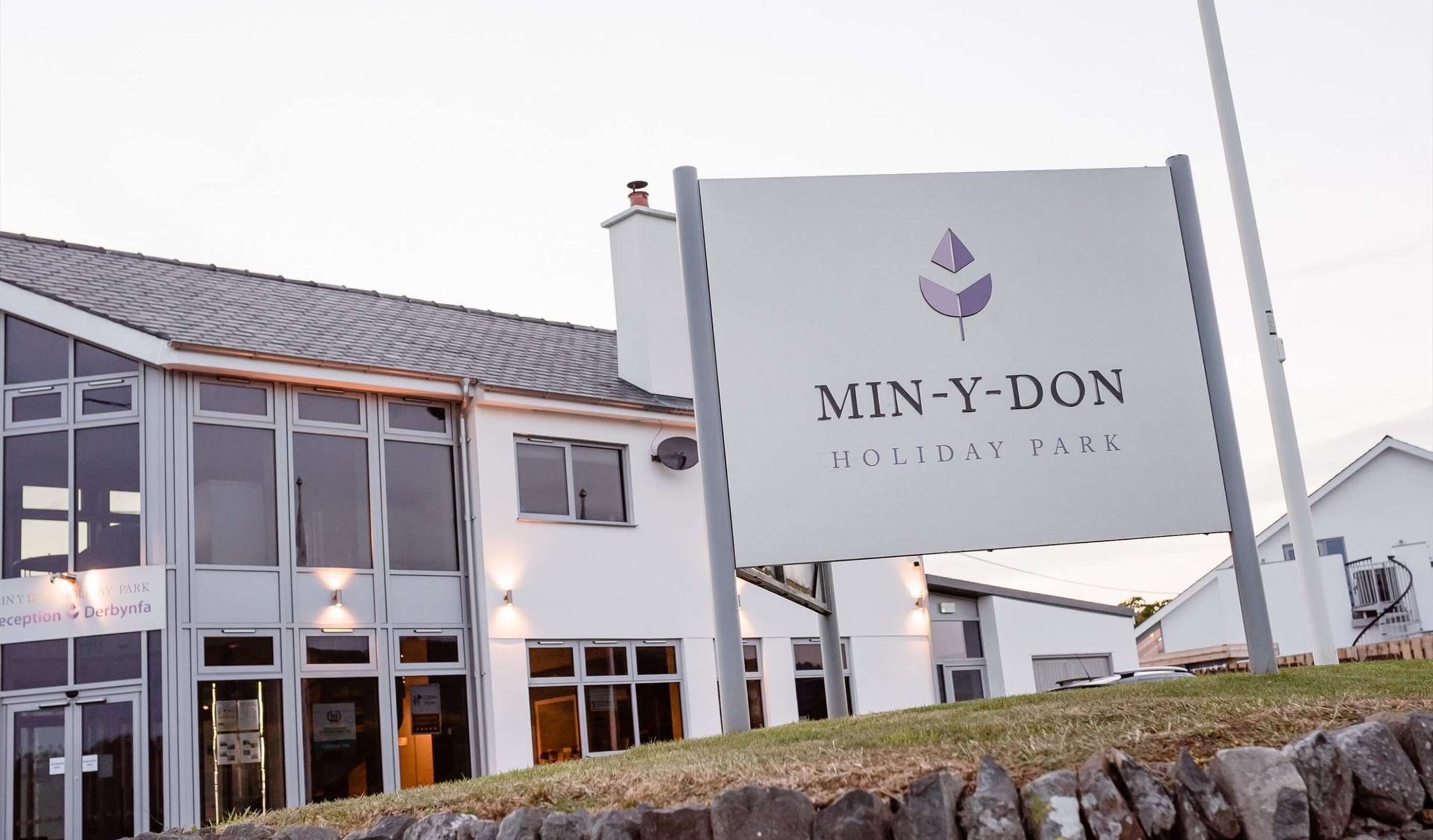 Min-y-Don Holiday & Touring Park