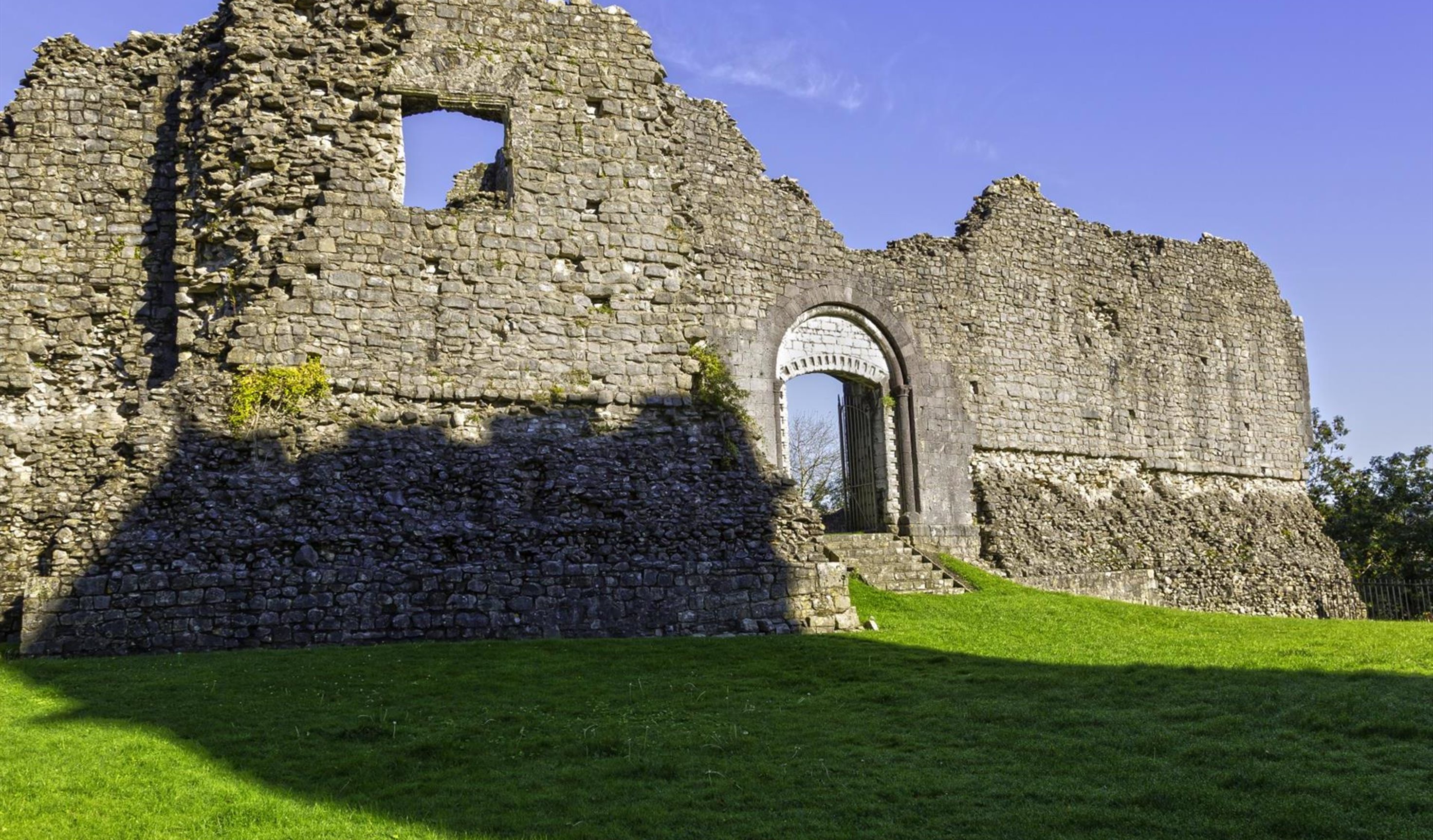 Newcastle (Cadw)