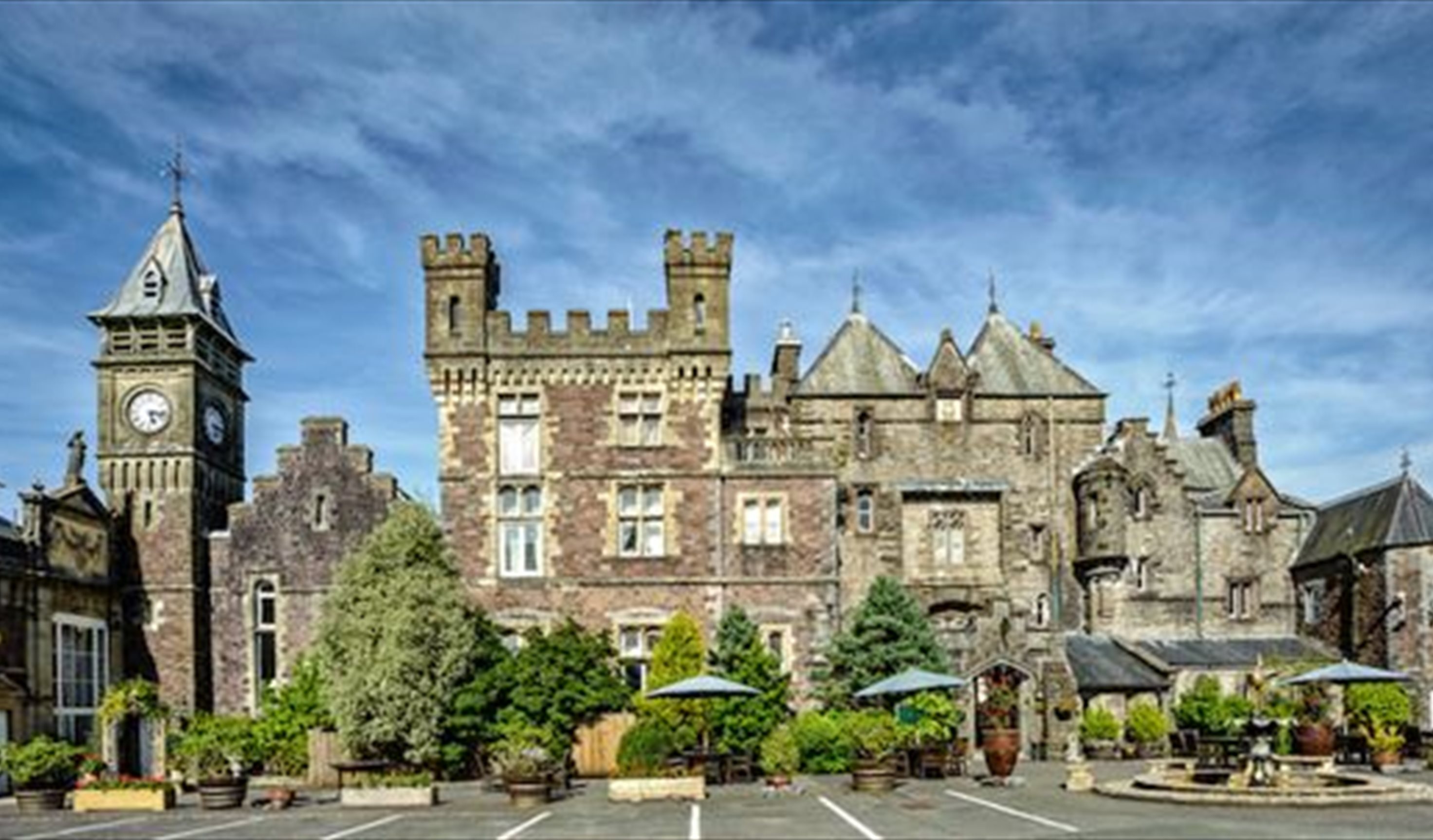 Craig y Nos Castle is a wedding venue and dog friendly hotel in Brecon Beacons
