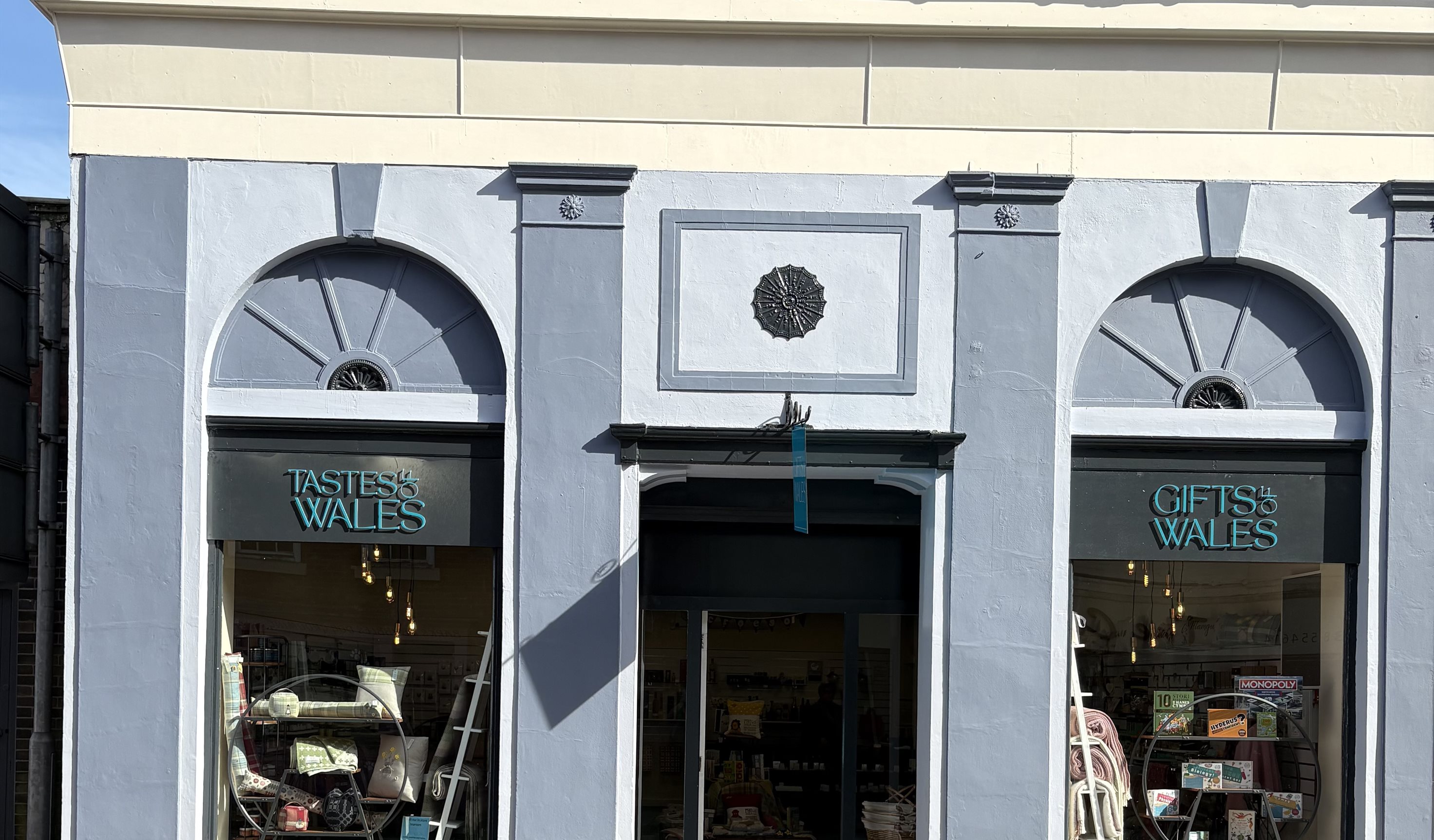 Exterior of Gifts of Wales and Tastes of Wales, Welshpool