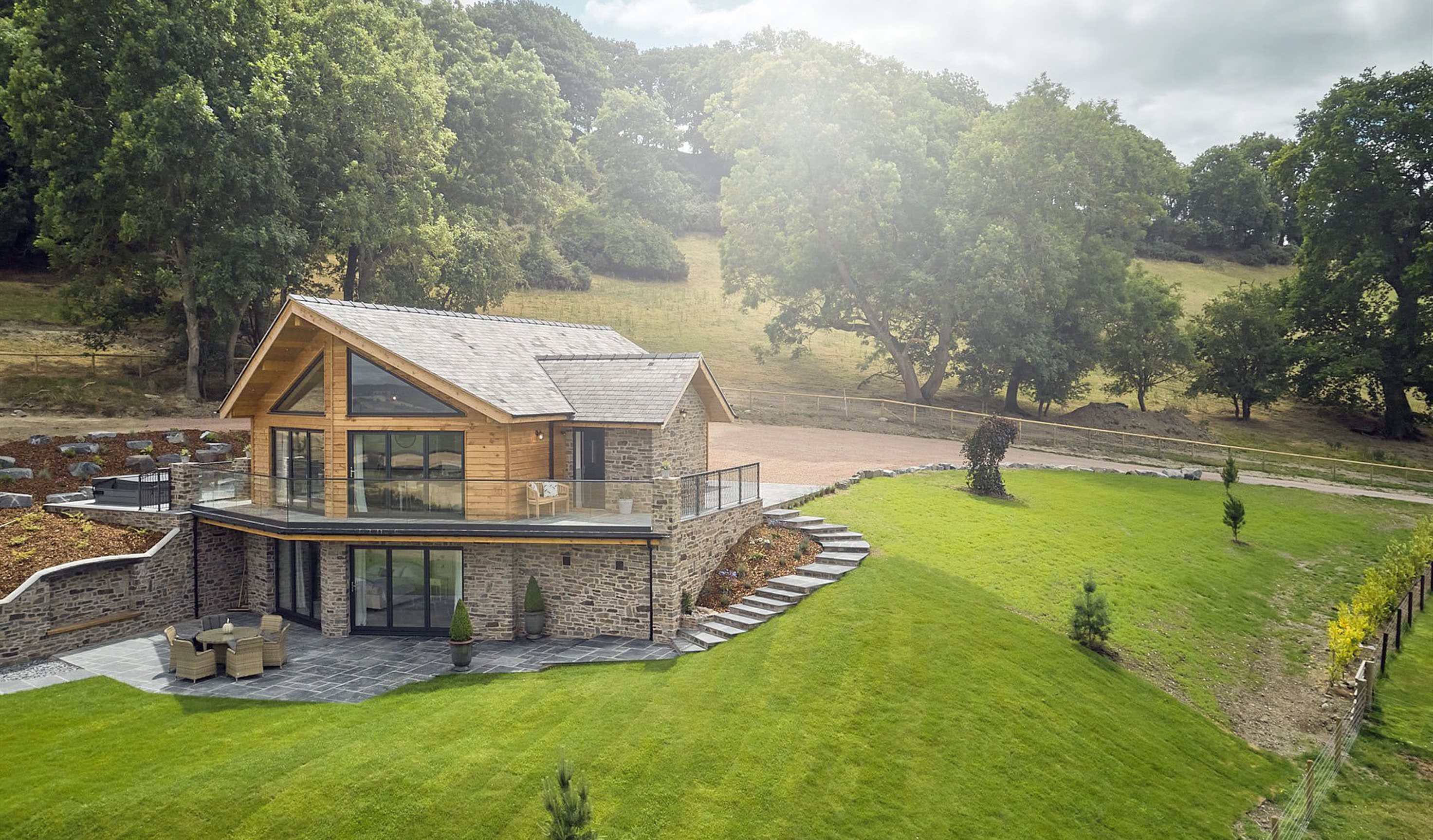 Llety Cariad, Plas Robin Retreats