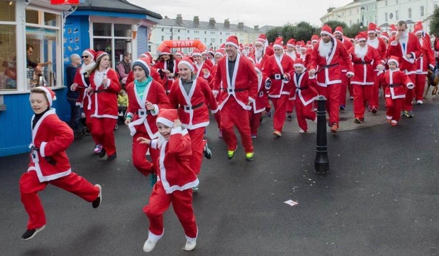 Llandudno 5k Santa Dash