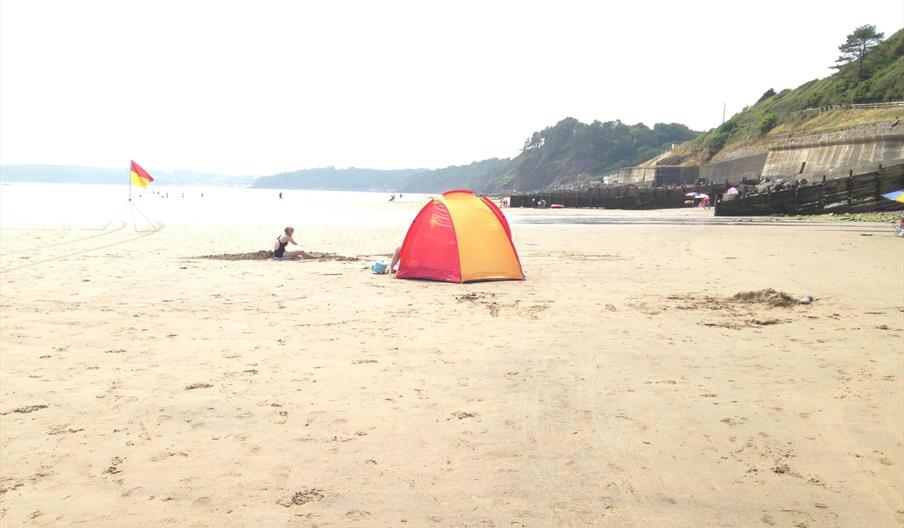 Amroth Beach only 5 mins drive away