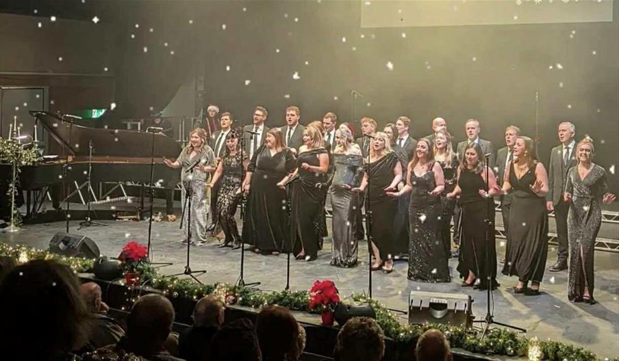 A Christmas Singalong with Sgarmes