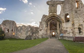 Denbigh Castle (Cadw)