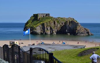 Tenby Castle Beach