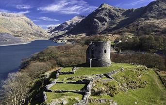 Dolbadarn Castle (Cadw)