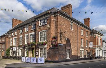 Royal Oak Hotel