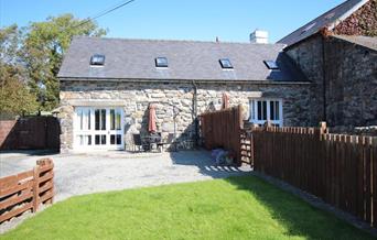 Cader View & Arran Cottage