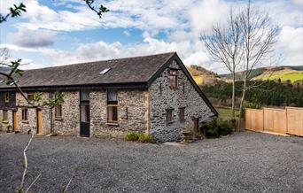 Cae Madog Barn