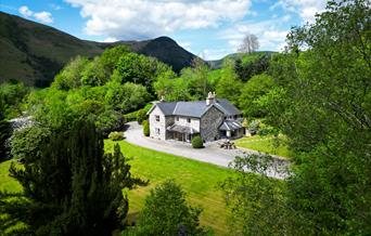 Bryn Cleifion Hall in Mallwyd