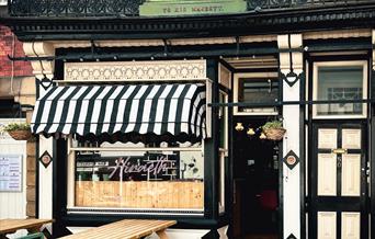 Hiraeth Llanidloes coffee house and restaurant exterior