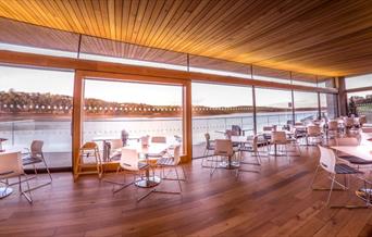 Llandegfedd Lake | Waterside Restaurant