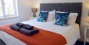 Y Lloft Luxurious Super King bed