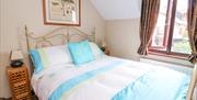 Barn View Cottages Cedar Cottage bedroom