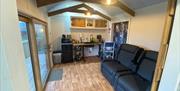 Hafan y Mynydd shepherd's hut, Dulas Glamping