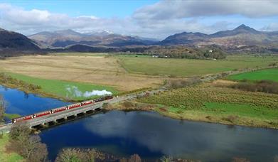 Ffestiniog Railway DLG on Pont Croesor
