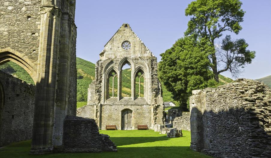 Valle Crucis Abbey (Cadw)